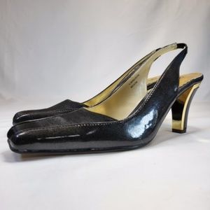 Lady Rose Women's Size 8.5 Heel Square Toe Strap Back Leather Shoe #108
